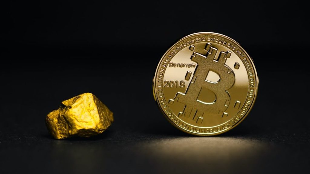 El análisis de Glassnode indica que los operadores están retirando BTC de los Exchanges