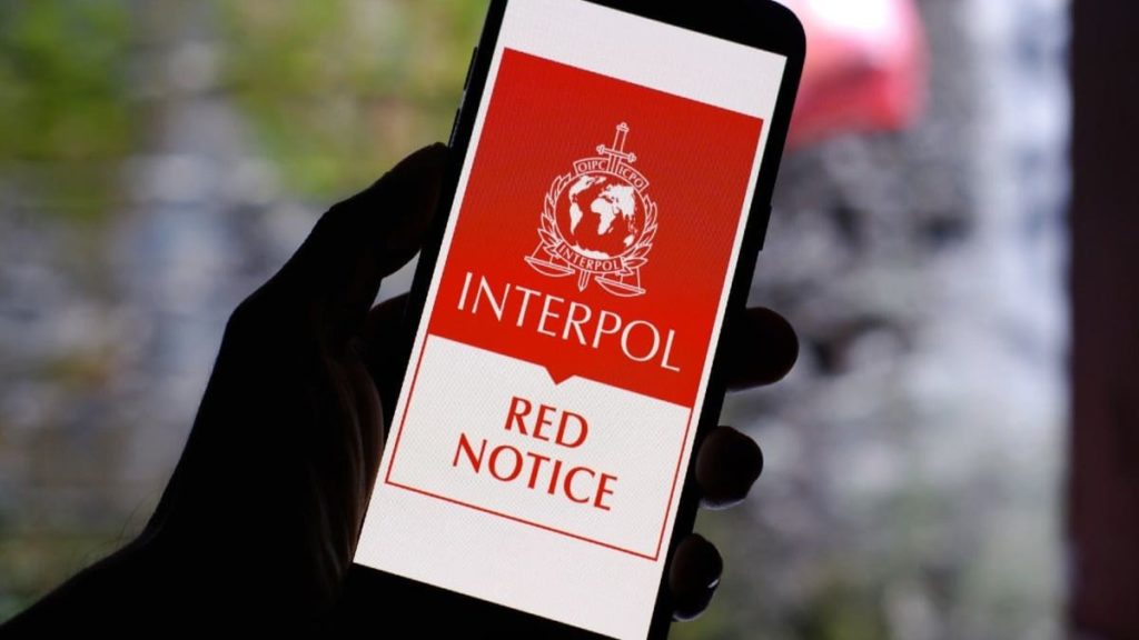 Corea del Sur Afirma que Do Kwon, de Terra, Ha Recibido una "Alerta Roja" de Interpol