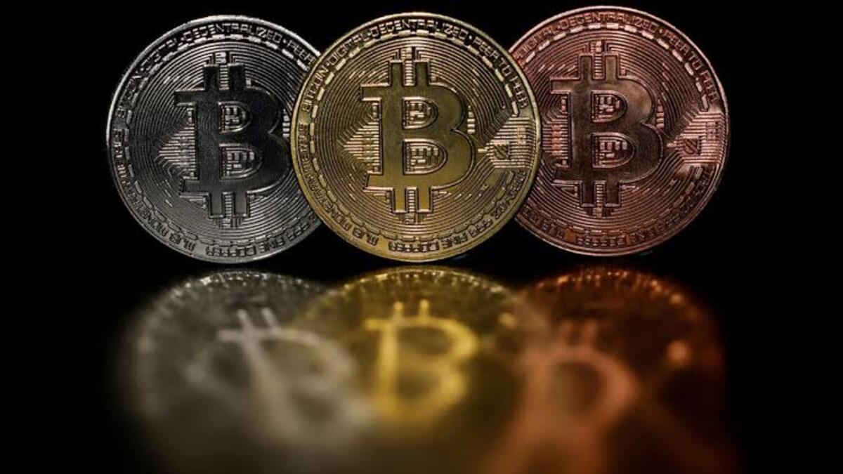 Un Informe Muestra que los Retiros de Bitcoin han Descendido a su Nivel más Bajo en 7 meses
